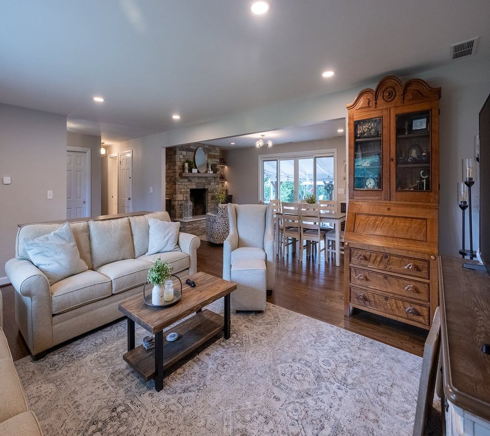 Dining room to bar lounge area in White Oak, OH remodel by Legacy Builders